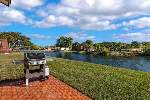 Villa ou maison à vendre à Davie, Floride: 3 chambres, 143.81 m2 № 2041486 - photo 26