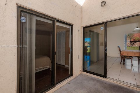 Villa ou maison à vendre à Davie, Floride: 3 chambres, 143.81 m2 № 2041486 - photo 21