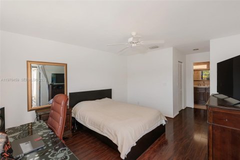 Villa ou maison à vendre à Davie, Floride: 3 chambres, 143.81 m2 № 2041486 - photo 18