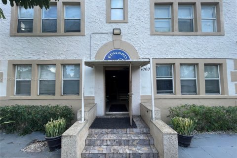 Appartement à louer à Miami, Floride: 2 chambres, 92.9 m2 № 1931859 - photo 19