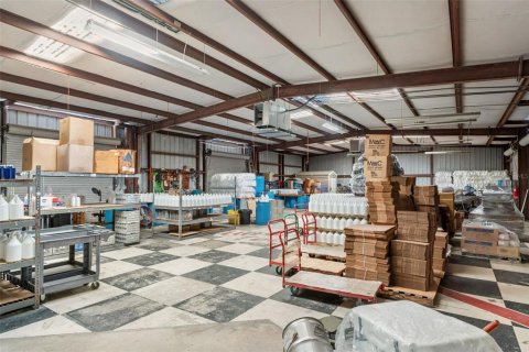 Immobilier commercial à vendre à Crystal River, Floride: 606 m2 № 2195982 - photo 7