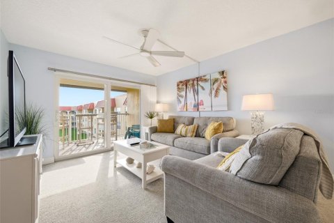 Condo in New Smyrna Beach, Florida, 2 bedrooms  № 2102238 - photo 19