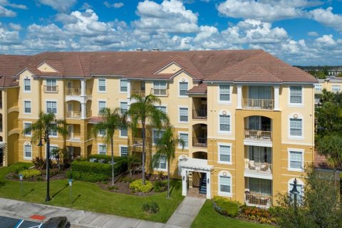 Condo in Orlando, Florida, 3 bedrooms  № 1866654 - photo 1