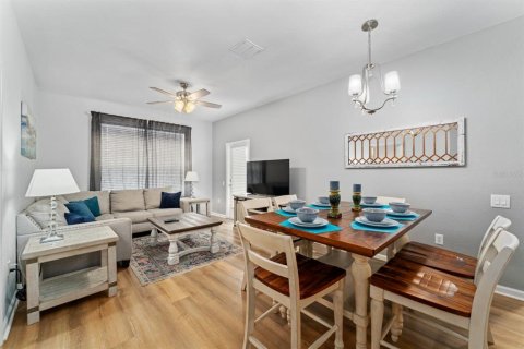 Condo in Orlando, Florida, 3 bedrooms  № 1866654 - photo 17