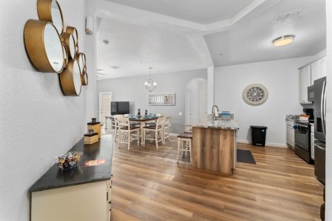 Condo in Orlando, Florida, 3 bedrooms  № 1866654 - photo 7