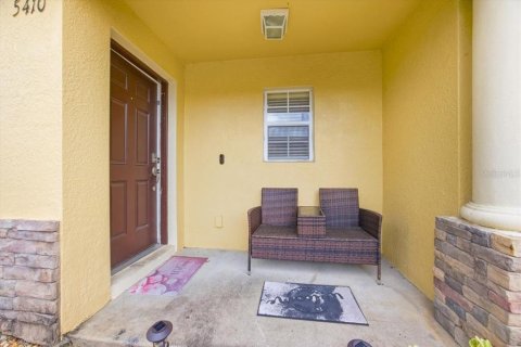 Touwnhouse à vendre à Lakeland, Floride: 2 chambres, 138.98 m2 № 2098455 - photo 3
