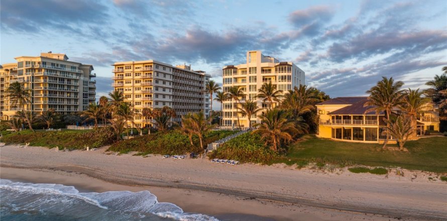 Condo in Hillsboro Beach, Florida, 3 bedrooms  № 1094030