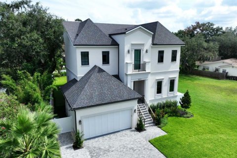 Casa en venta en Tampa, Florida, 5 dormitorios, 398.09 m2 № 1911891 - foto 3