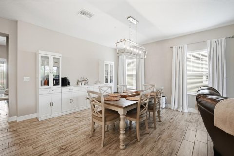 Villa ou maison à louer à Apollo Beach, Floride: 4 chambres, 193.79 m2 № 2111751 - photo 11