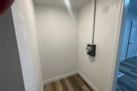 Casa en venta en Inverness, Florida, 2 dormitorios, 127.37 m2 № 1732227 - foto 17