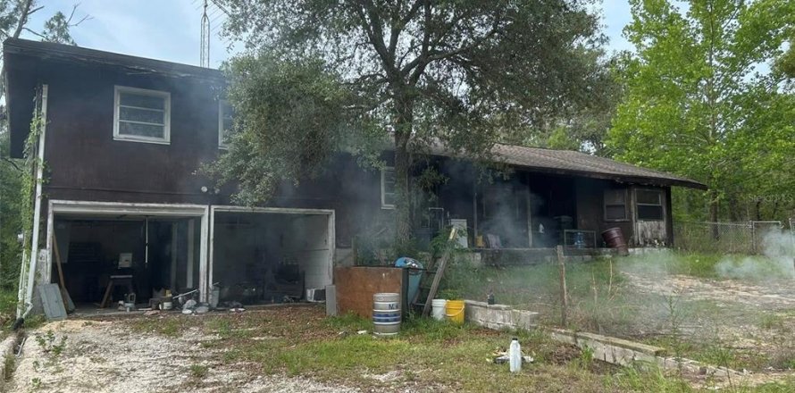House in Inverness, Florida 2 bedrooms, 170.57 sq.m. № 1795926