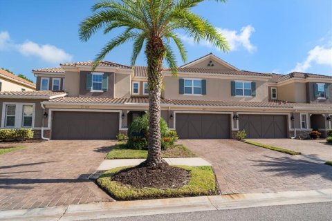 Touwnhouse à vendre à Tampa, Floride: 3 chambres, 216.74 m2 № 1903153 - photo 1