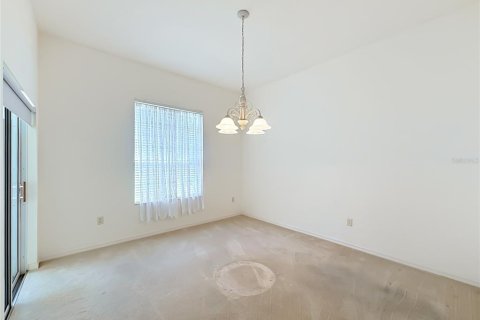 House in Leesburg, Florida 3 bedrooms, 162.67 sq.m. № 2395939 - photo 13