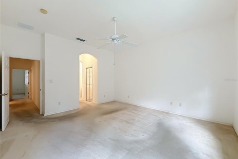 House in Leesburg, Florida 3 bedrooms, 162.67 sq.m. № 2395939 - photo 18