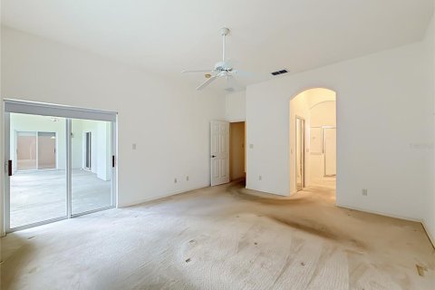 House in Leesburg, Florida 3 bedrooms, 162.67 sq.m. № 2395939 - photo 19
