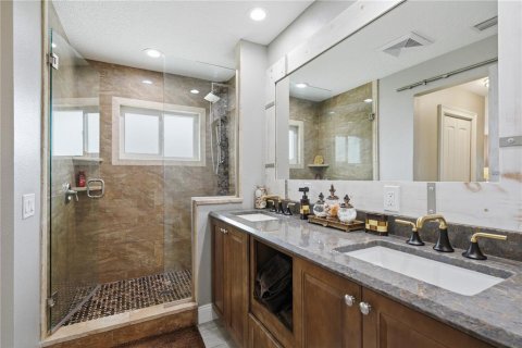 Casa en venta en New Port Richey, Florida, 4 dormitorios, 206.43 m2 № 2213255 - foto 23
