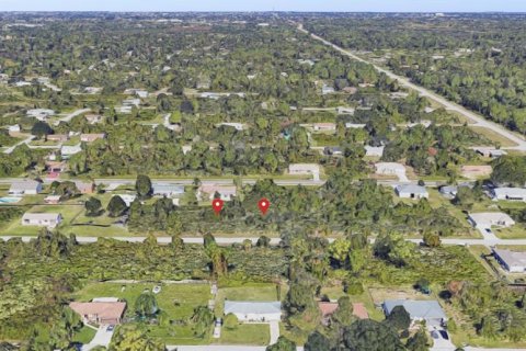 Terrain à vendre à Palm Bay, Floride № 2236731 - photo 6
