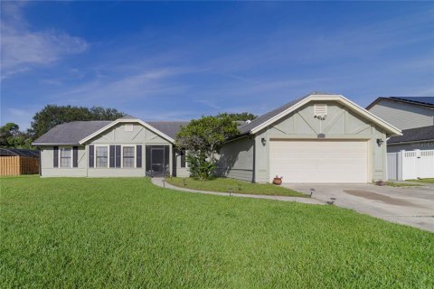 Villa ou maison à Oviedo, Floride 4 chambres, 190.08 m2 № 2395926