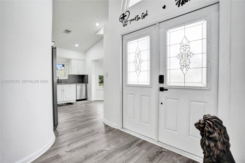 Villa ou maison à louer à Delray Beach, Floride: 3 chambres, 128.39 m2 № 2248895 - photo 5