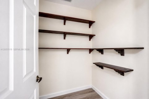 Villa ou maison à louer à Delray Beach, Floride: 3 chambres, 128.39 m2 № 2248895 - photo 11