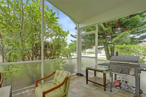 Villa ou maison à louer à Delray Beach, Floride: 3 chambres, 128.39 m2 № 2248895 - photo 30