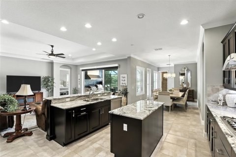 Casa en venta en Lake Mary, Florida, 4 dormitorios, 305.28 m2 № 1806822 - foto 28