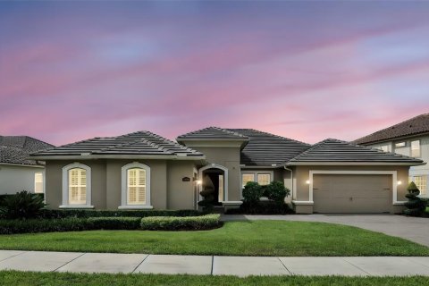 Casa en venta en Lake Mary, Florida, 4 dormitorios, 305.28 m2 № 1806822 - foto 1
