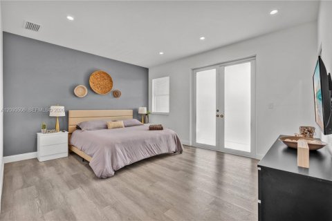 Touwnhouse à louer à Miami, Floride: 4 chambres, 139.35 m2 № 2390354 - photo 16