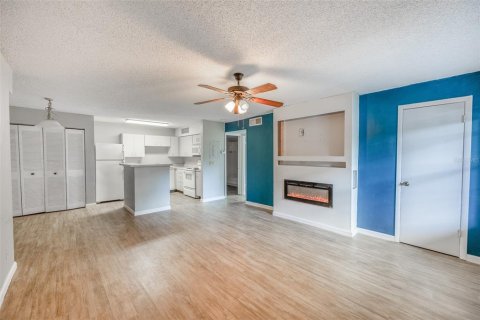 Condo in Altamonte Springs, Florida, 1 bedroom  № 2092697 - photo 6