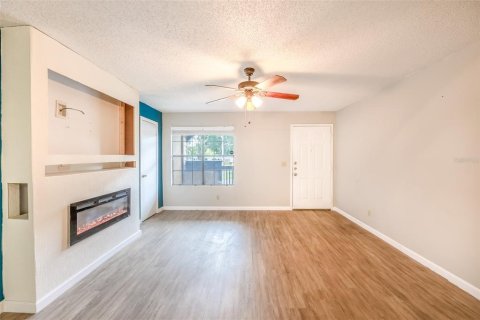 Condo in Altamonte Springs, Florida, 1 bedroom  № 2092697 - photo 5