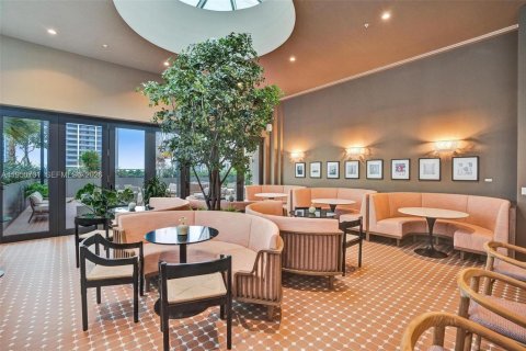 Condominio en alquiler en Miami, Florida, 1 dormitorio № 2054197 - foto 21