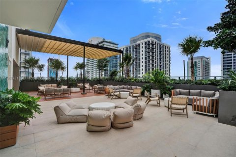 Condominio en alquiler en Miami, Florida, 1 dormitorio № 2054197 - foto 28