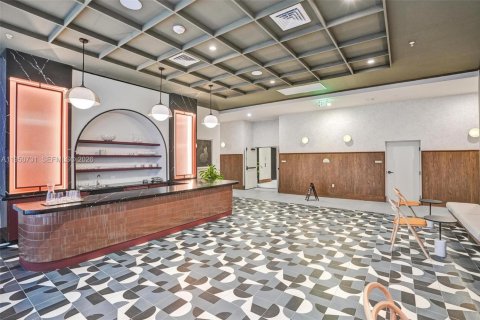 Condominio en alquiler en Miami, Florida, 1 dormitorio № 2054197 - foto 16