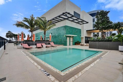 Condominio en alquiler en Miami, Florida, 1 dormitorio № 2054197 - foto 29