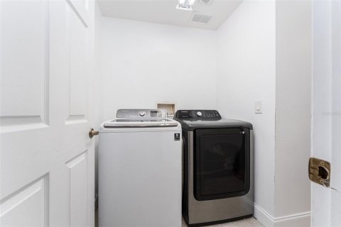 Casa en alquiler en Trinity, Florida, 4 dormitorios, 225.29 m2 № 1894785 - foto 15