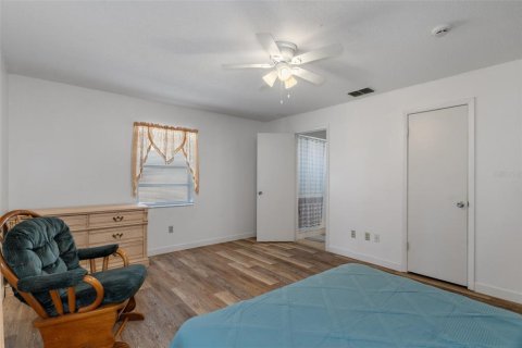House in Lecanto, Florida 5 bedrooms, 200.3 sq.m. № 1651033 - photo 12