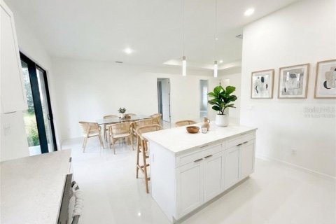 Купить виллу или дом в Кейп-Корал, Флорида 4 комнаты, 176.89м2, № 2339381 - фото 10