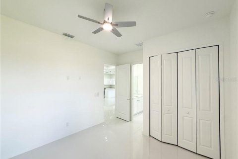 Купить виллу или дом в Кейп-Корал, Флорида 4 комнаты, 176.89м2, № 2339381 - фото 18