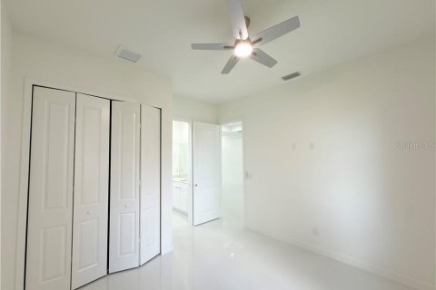 Купить виллу или дом в Кейп-Корал, Флорида 4 комнаты, 176.89м2, № 2339381 - фото 23