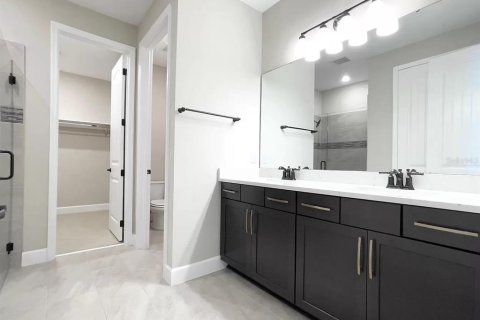 Adosado en alquiler en Orlando, Florida, 4 dormitorios, 213.95 m2 № 1873600 - foto 16