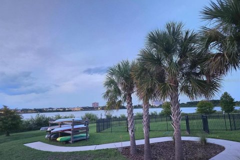 Adosado en alquiler en Orlando, Florida, 4 dormitorios, 213.95 m2 № 1873600 - foto 26