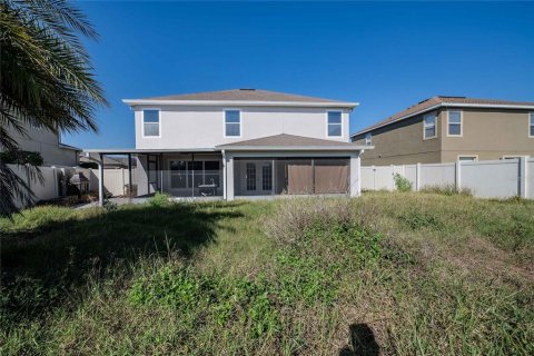 House in Lakeland, Florida 4 bedrooms, 275.46 sq.m. № 1542477 - photo 22