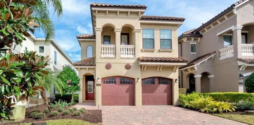 House in Kissimmee, Florida 5 bedrooms, 297.75 sq.m. № 2003879