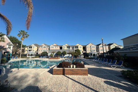 Condo in Orlando, Florida, 2 bedrooms № 2110747 - photo 25