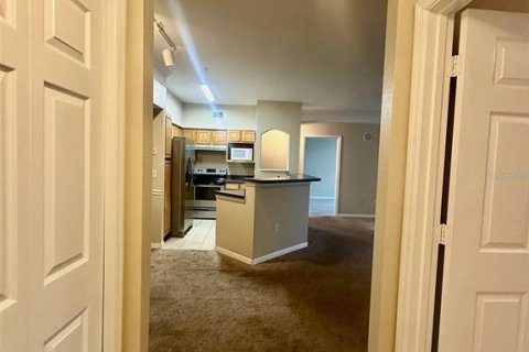 Condo in Orlando, Florida, 2 bedrooms № 2110747 - photo 5
