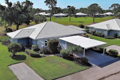 Condo in Venice, Florida, 2 bedrooms  № 2200387