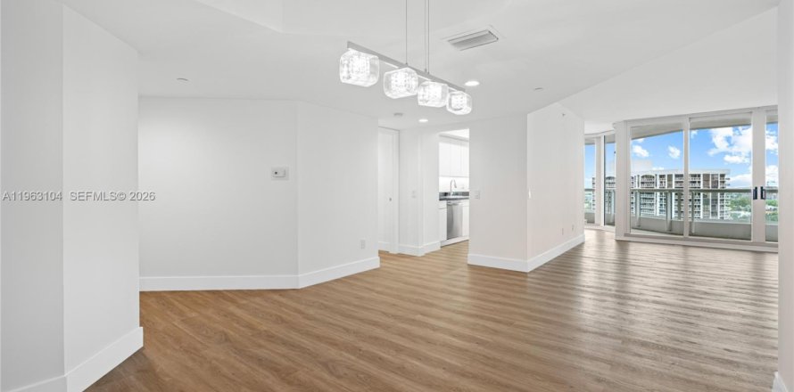 Кондоминиум с 3 спальнями в Авентура, Флорида № 2023989