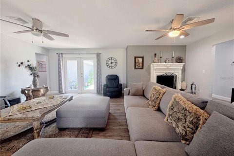 Casa en venta en Ocala, Florida, 4 dormitorios, 207.73 m2 № 2302645 - foto 26