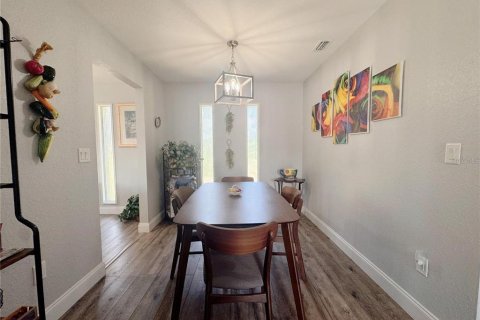 Casa en venta en Ocala, Florida, 4 dormitorios, 207.73 m2 № 2302645 - foto 5