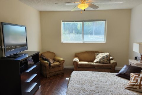 Condominio en venta en Boynton Beach, Florida, 1 dormitorio, 88.26 m2 № 1949370 - foto 9